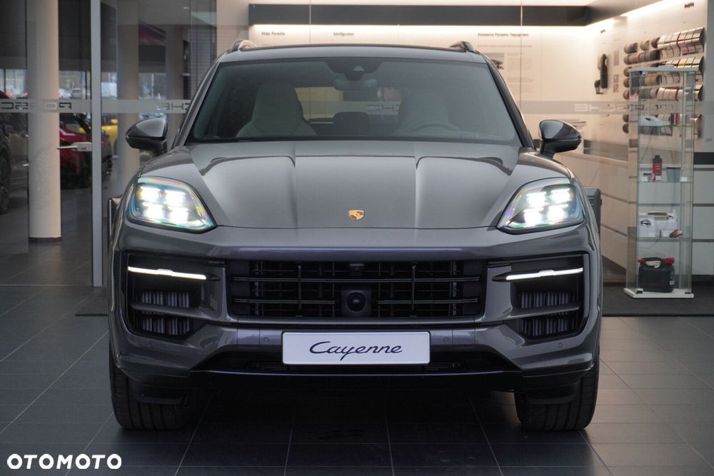 Porsche Cayenne S - 4
