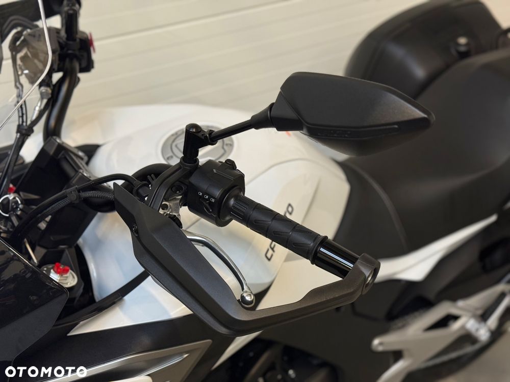 CFMoto 700MT - 25