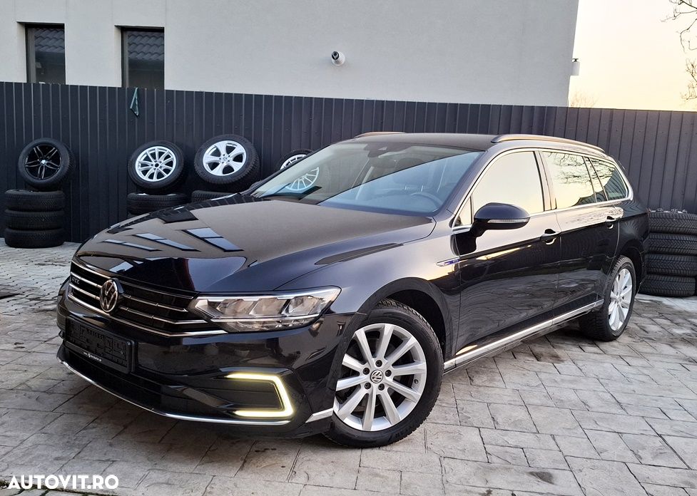 Volkswagen Passat 1.4 TSI DSG GTE - 1