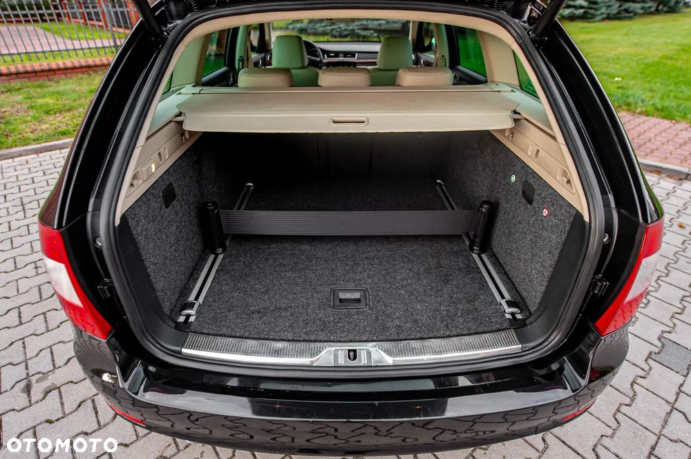 Skoda Superb 3.6 V6 4x4 DSG L&K - 19