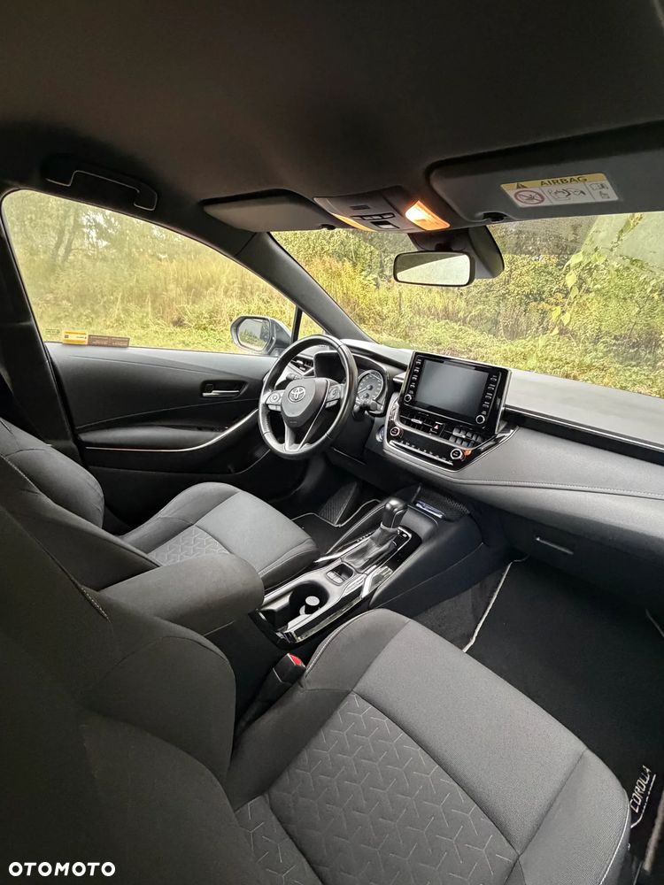 Toyota Corolla - 17