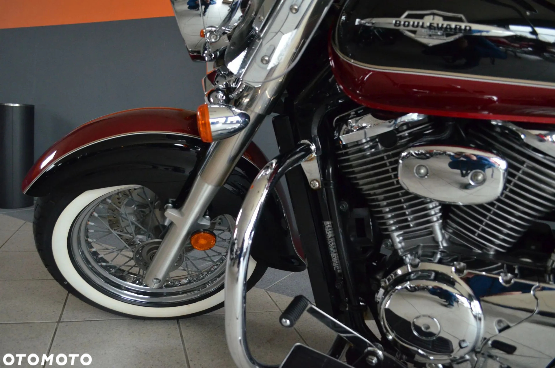 Suzuki VL 800 Volusia - Boulevard C50 - 21