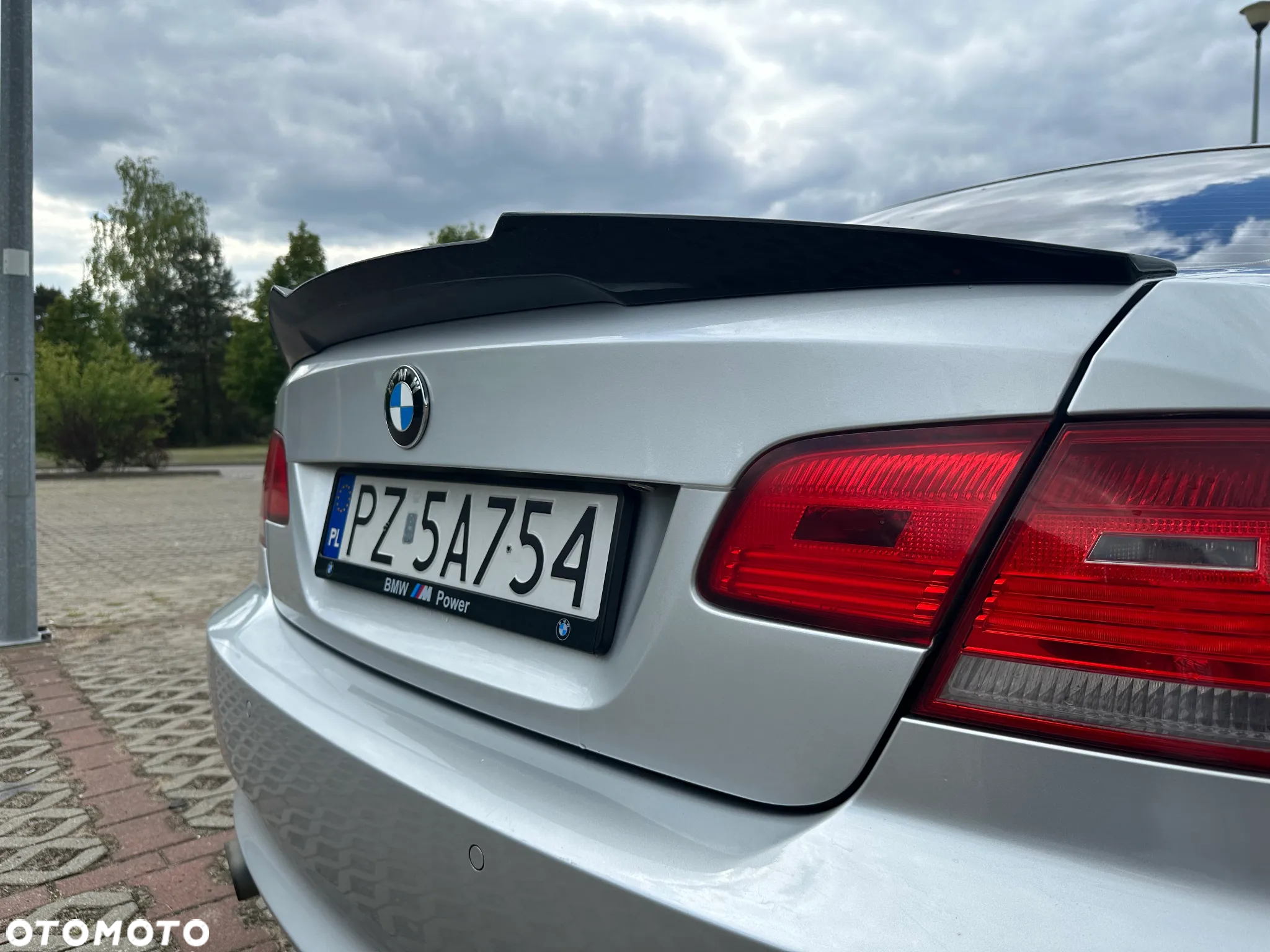 BMW Seria 3 320i Coupe - 8