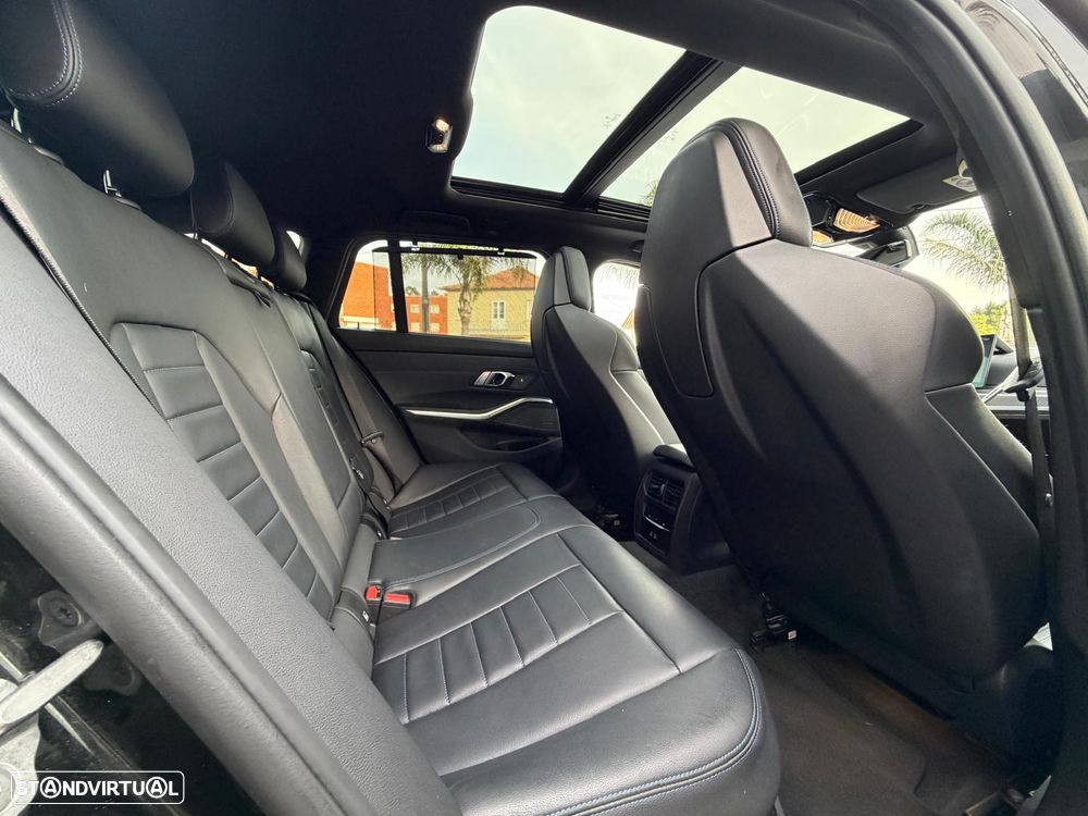 BMW 330 e Aut. M Sport - 14