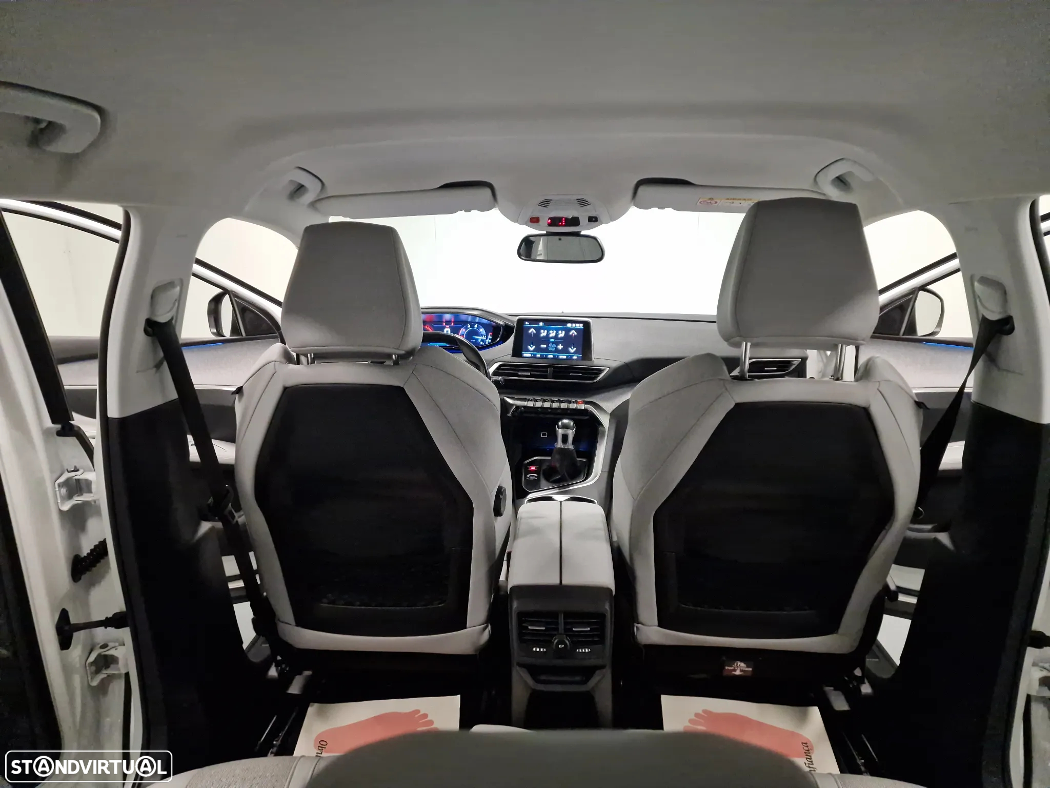 Peugeot 3008 1.5 BlueHDi Allure - 27
