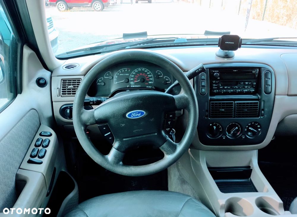 Ford Explorer 4.0 - 14