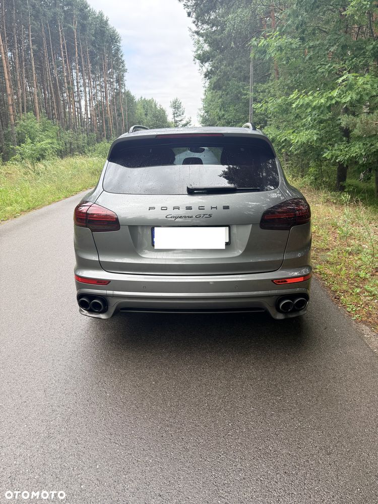 Porsche Cayenne - 5
