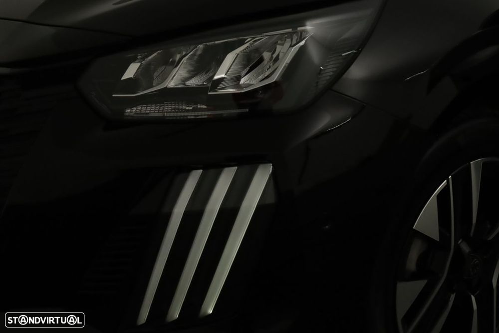 Peugeot 208 1.2 PureTech Allure - 6