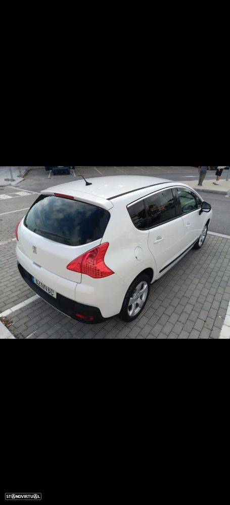 Peugeot 3008 1.6 e-HDi Allure 2-Tronic 110g - 5