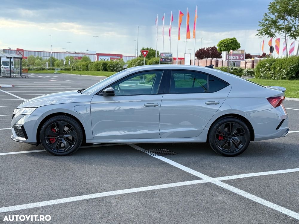 Skoda Octavia 1.4 TSI DSG RS - 4
