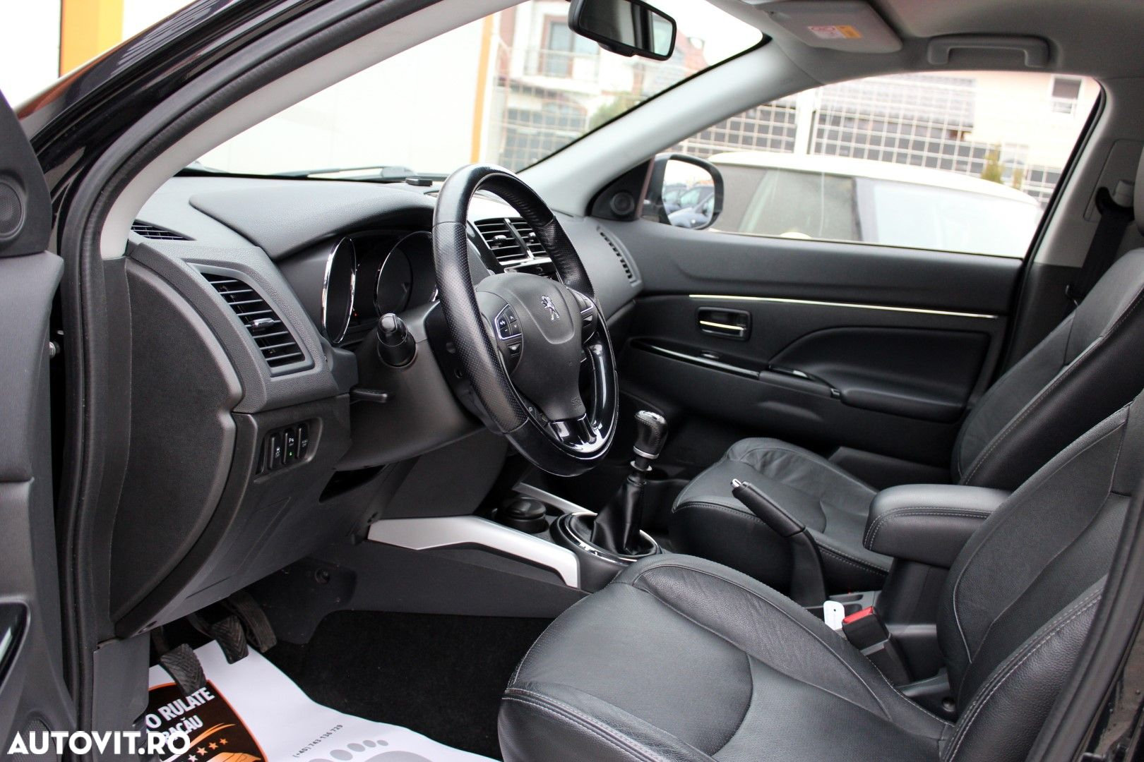 Peugeot 4008 - 12