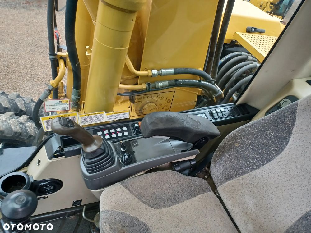 Caterpillar CAT M 313C - 25