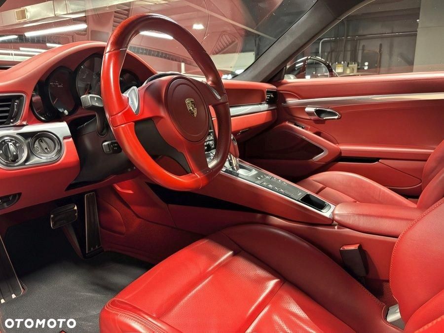 Porsche 911 Carrera S PDK - 10