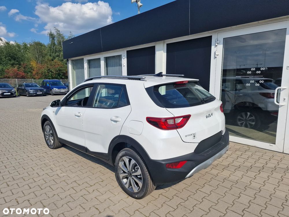 Kia Stonic 1.0 T-GDI M DCT - 2