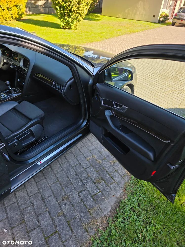 Audi A6 - 6