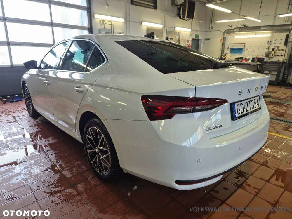 Skoda Octavia 2.0 TDI Selection - 4