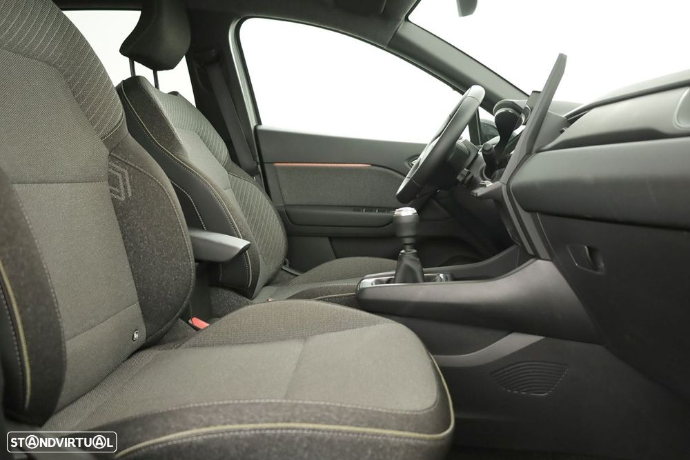 Renault Captur 1.0 TCe Techno Bi-Fuel - 21