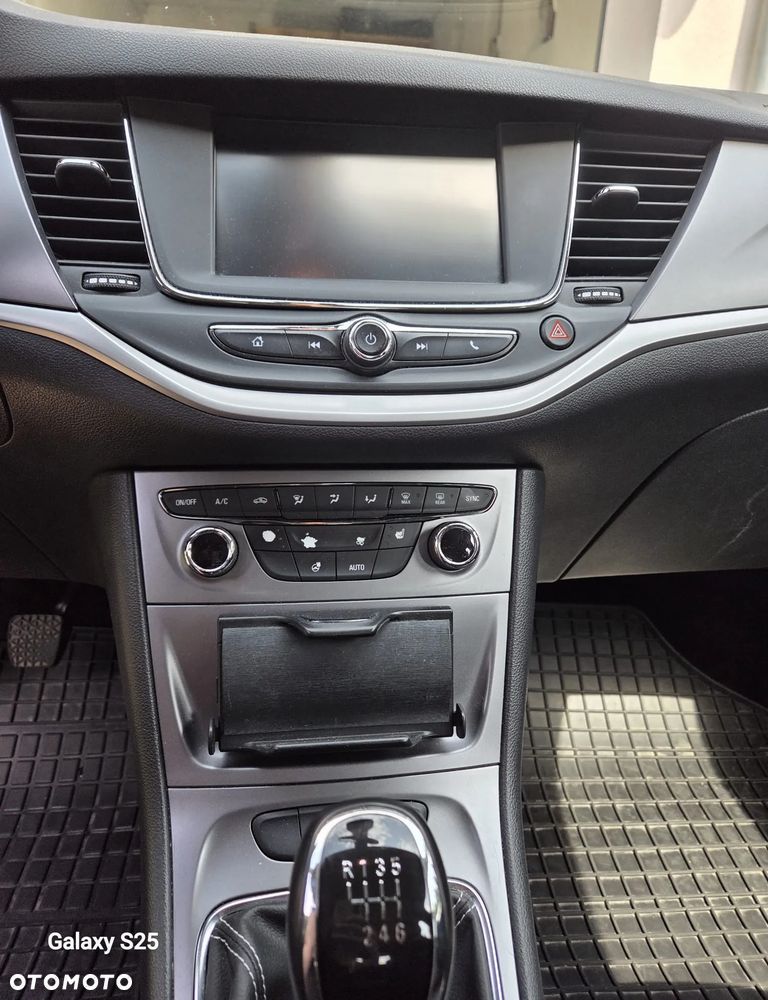 Opel Astra 1.4 T Dynamic - 13