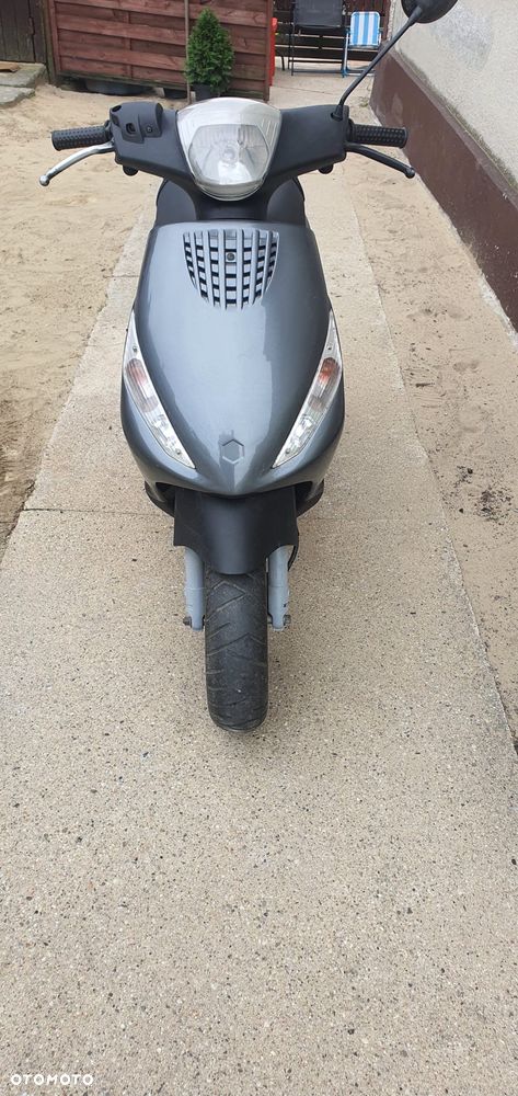 Piaggio ZIP - 7