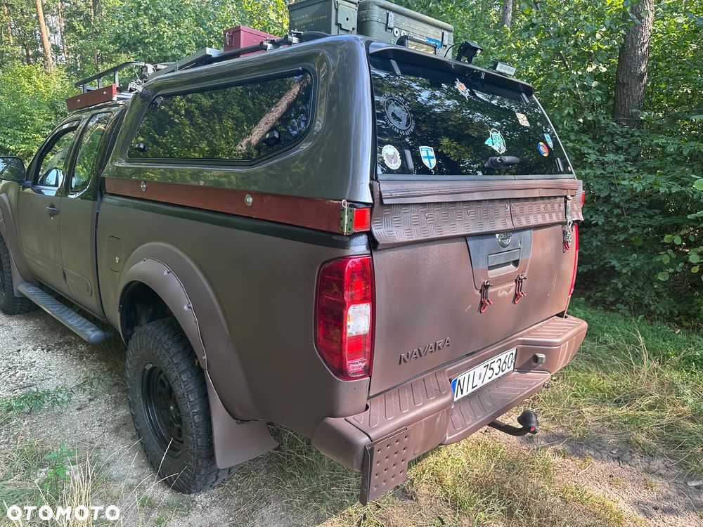 Nissan Navara 2.5 D SE Long - 17