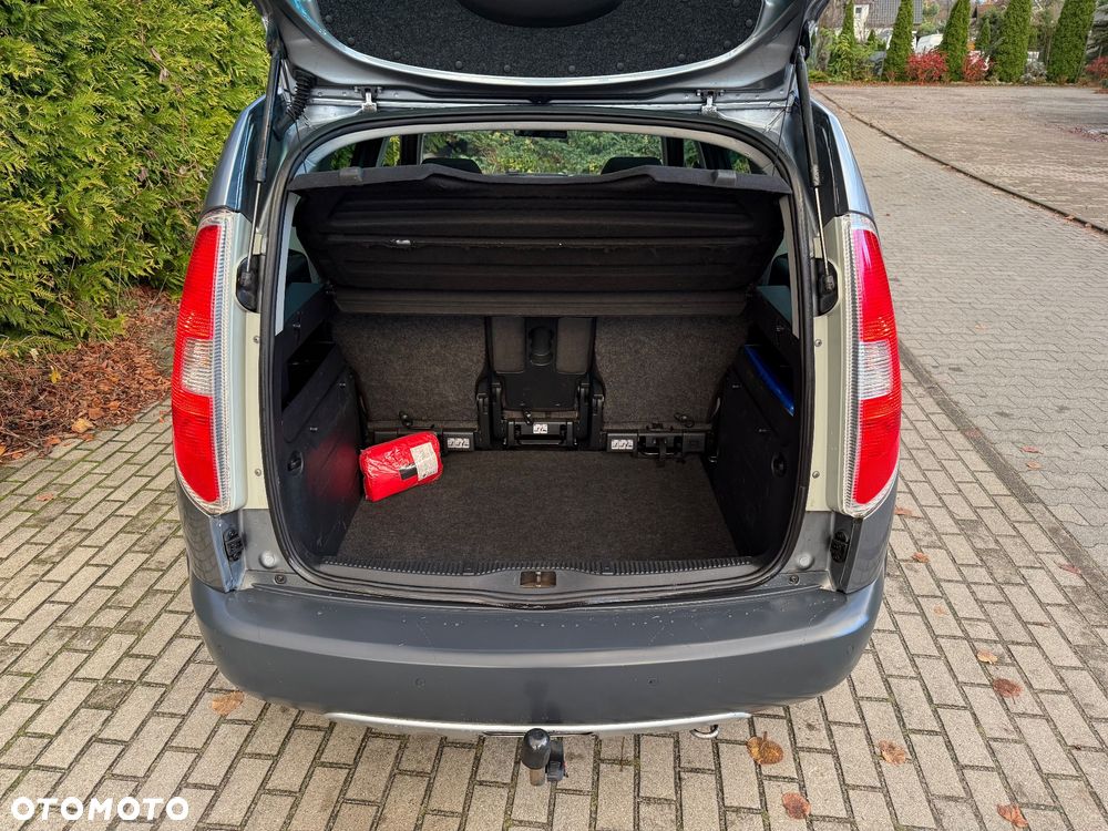 Skoda Roomster 1.6 TDI DPF Scout - 23
