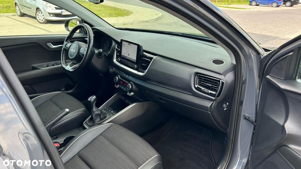 Kia Stonic 1.0 T-GDI 120 Platinum Edition - 21