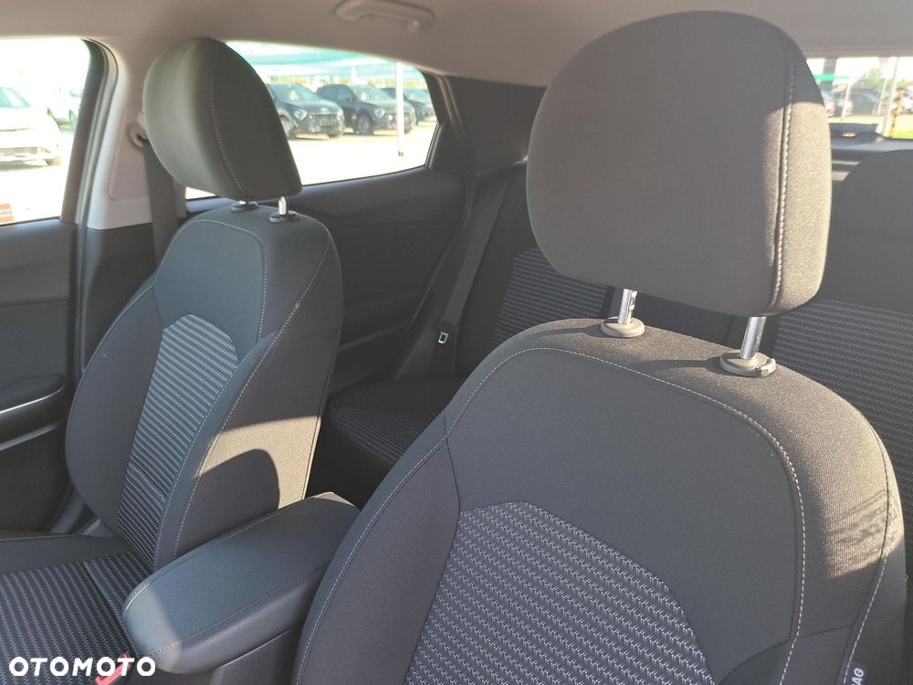 Kia XCeed 1.5 T-GDI M DCT - 12