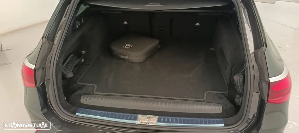 Mercedes-Benz E 300 - 32