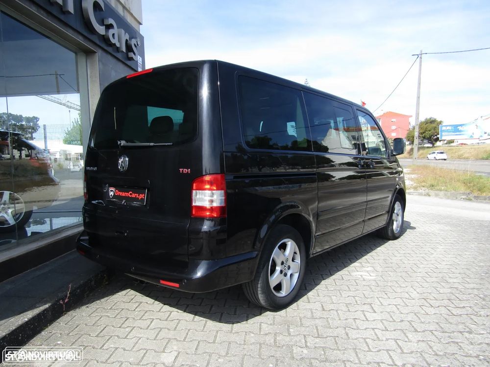 VW Multivan 2.5 TDi Highline - 7