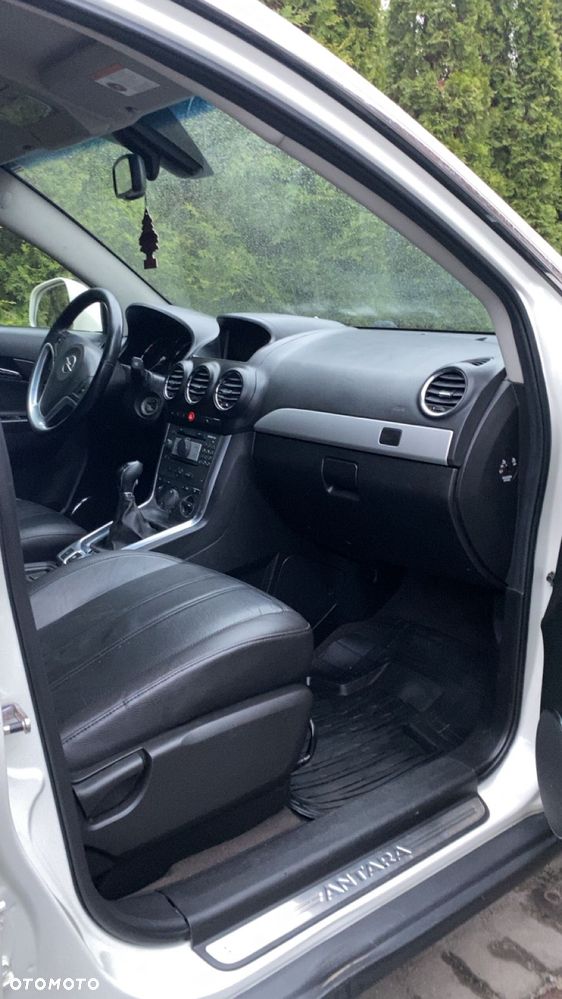 Opel Antara 2.2 CDTI 4x4 Design Edition - 3