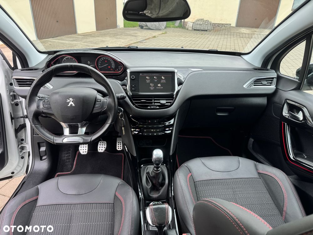 Peugeot 2008 BlueHDi 110 Allure - 18