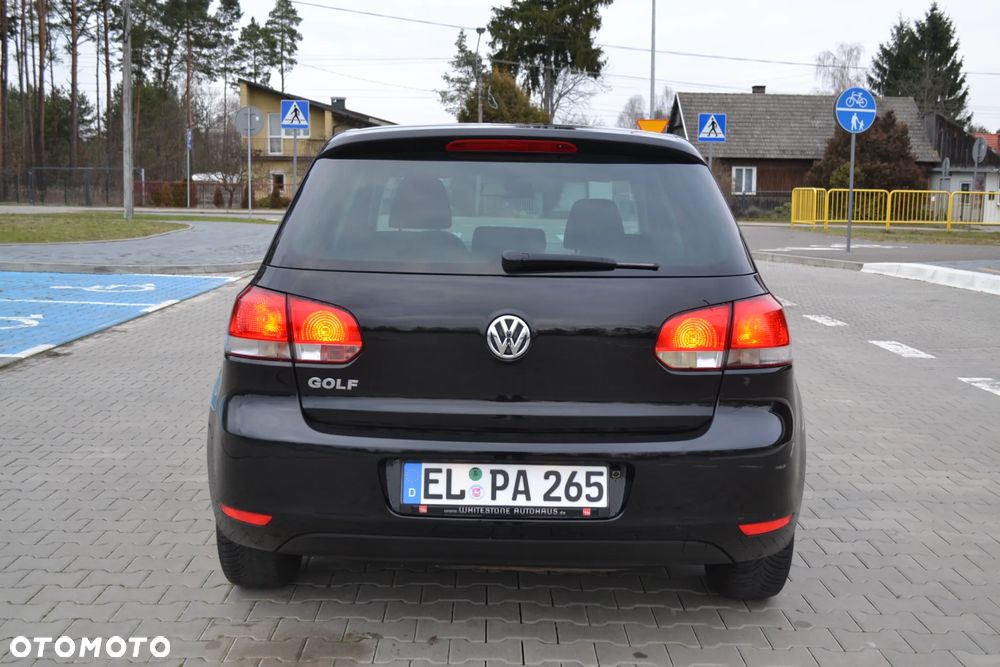 Volkswagen Golf - 35
