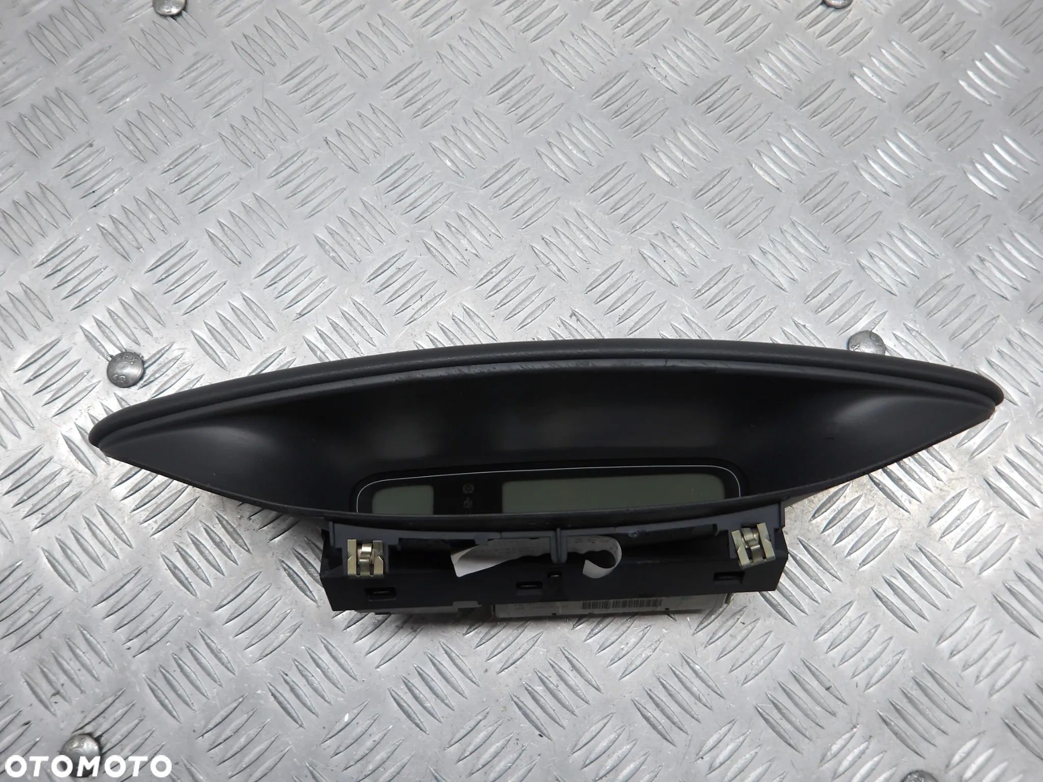 RENAULT LAGUNA II KOMBI 1.9D WYŚWIETLACZ ZEGAREK 8200025909 - 1