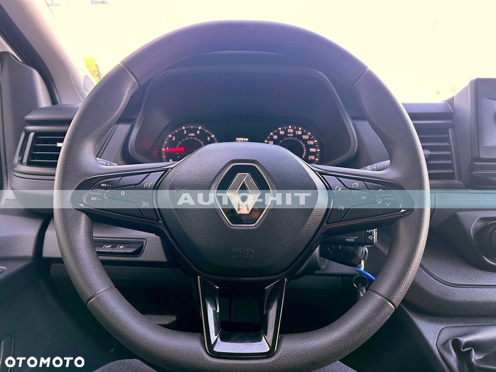 Renault Trafic - 19
