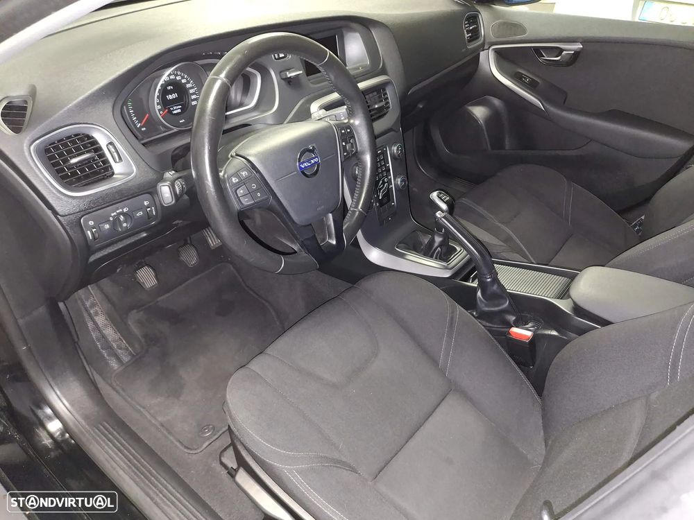 Volvo V40 2.0 D2 Kinetic Eco - 9