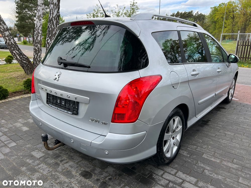 Peugeot 308 1.6 Premium - 9