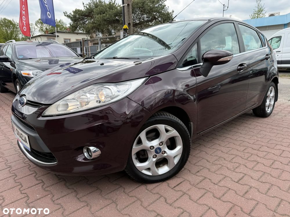 Ford Fiesta 1.25 Celebration - 1