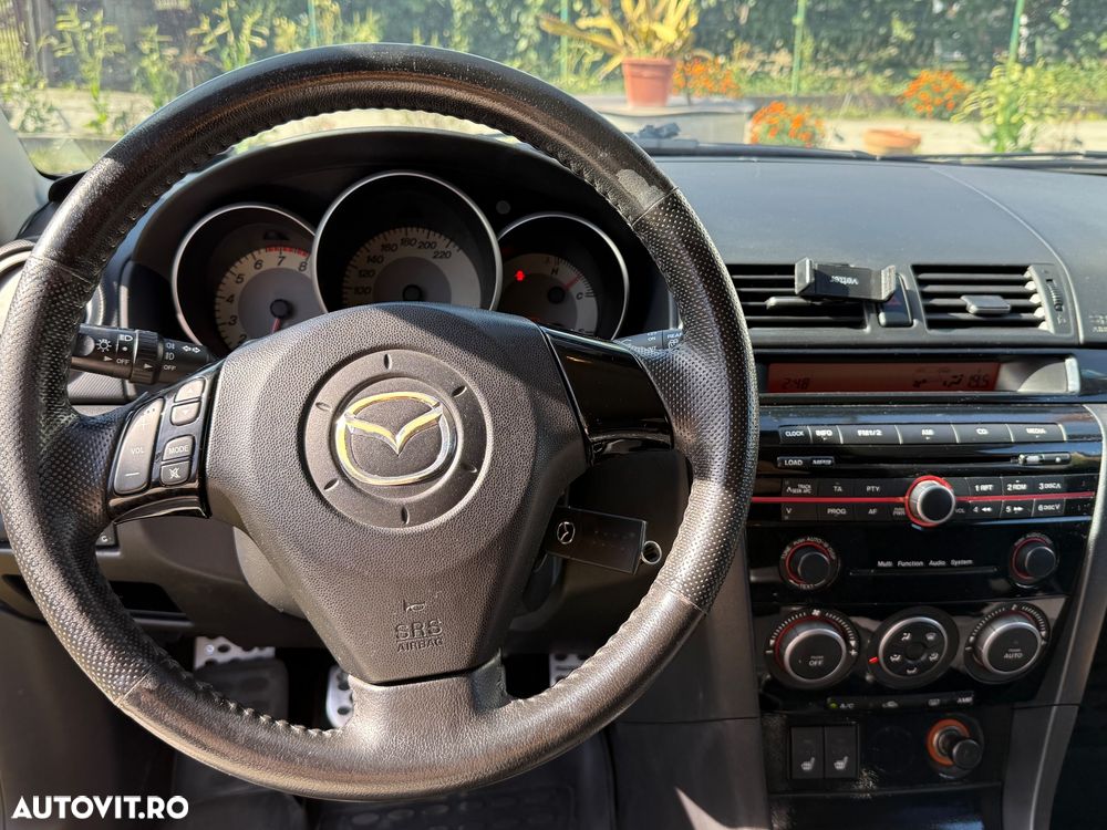 Mazda 3 1.6i TX - 9