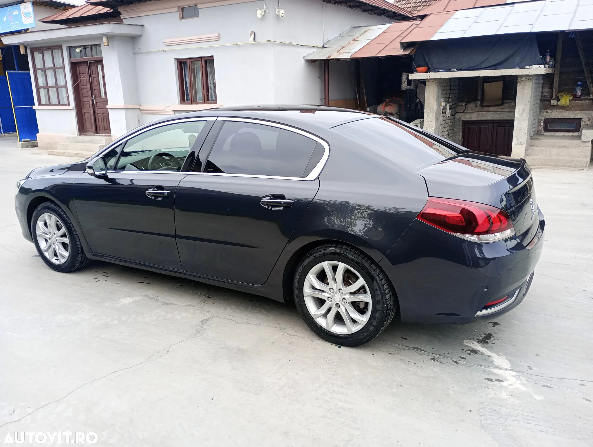 Peugeot 508 SW BlueHDi 120 EAT6 Stop&Start Allure - 3