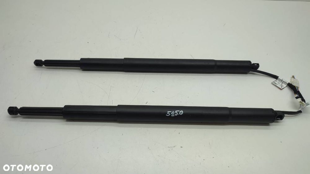 AMORTYZATORY KLAPY KOMPLET 7453413 BMW G21 - 1