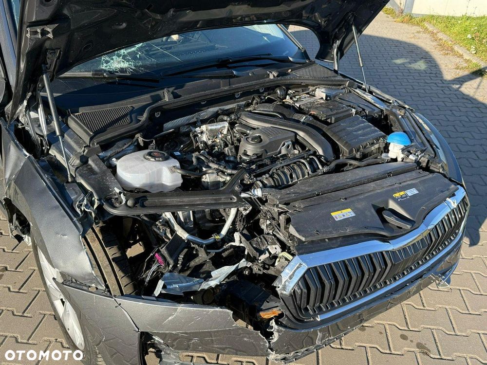 Skoda Octavia 1.5 TSI Selection - 7