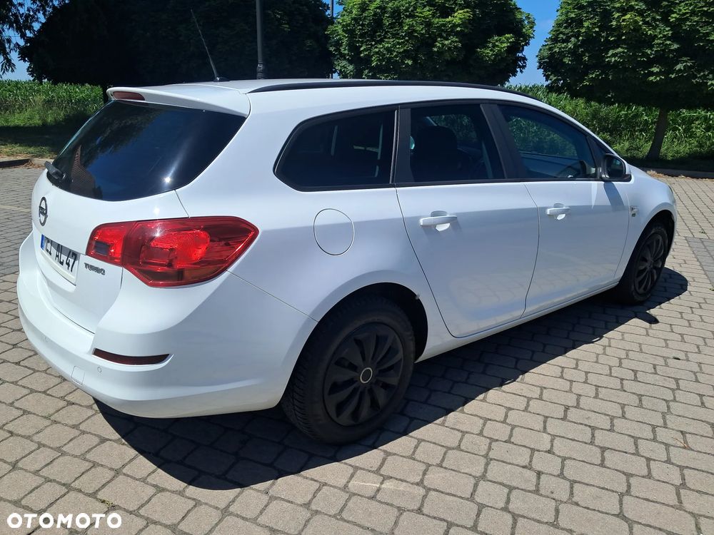 Opel Astra 1.4 Turbo - 8