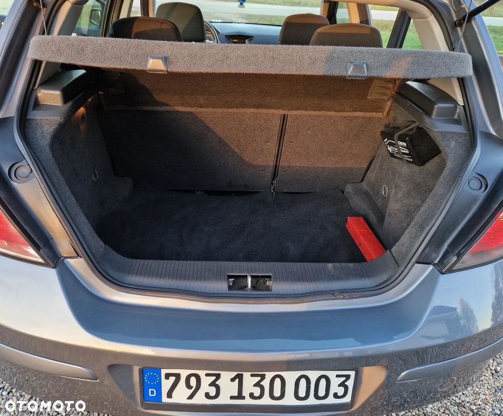 Opel Astra 1.6 - 11