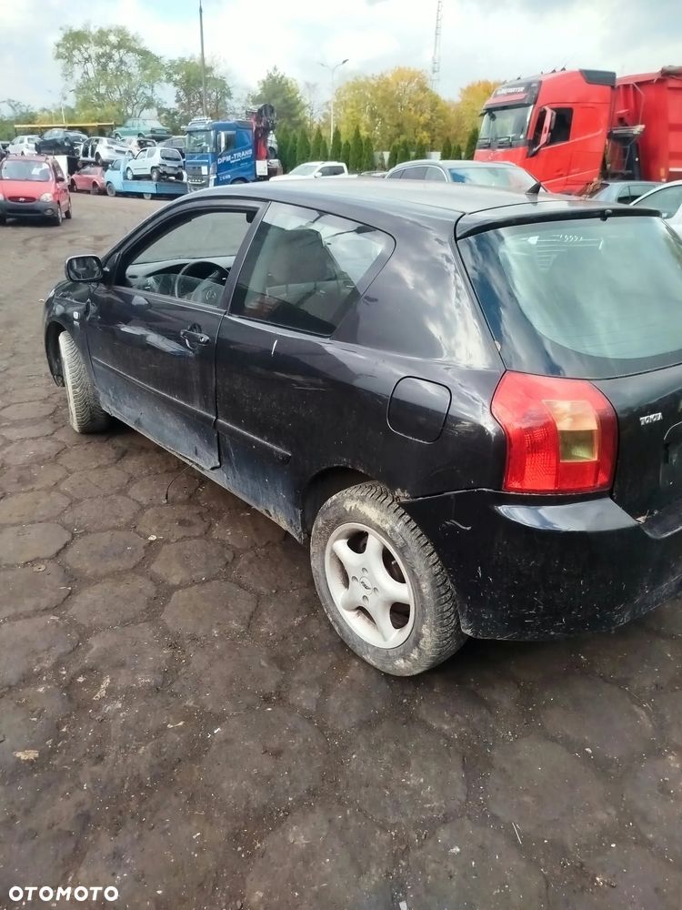 Toyota Corolla  e 12 na części. - 8