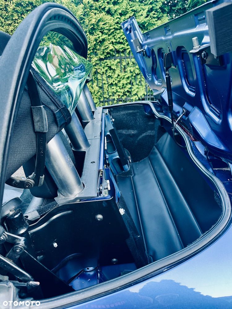 Ford Streetka 1.6 8V - 12