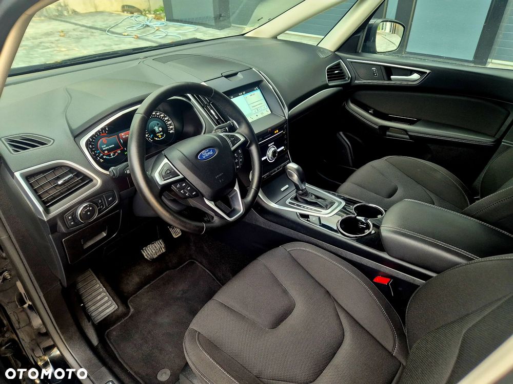 Ford S-Max - 15