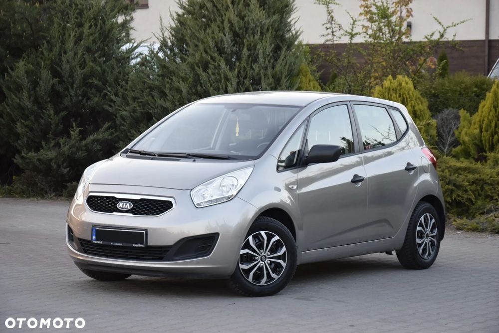 Kia Venga - 39