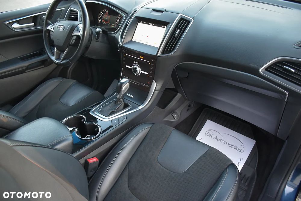 Ford Edge 2.0 TDCi Bi-Turbo 4x4 ST-LINE - 24