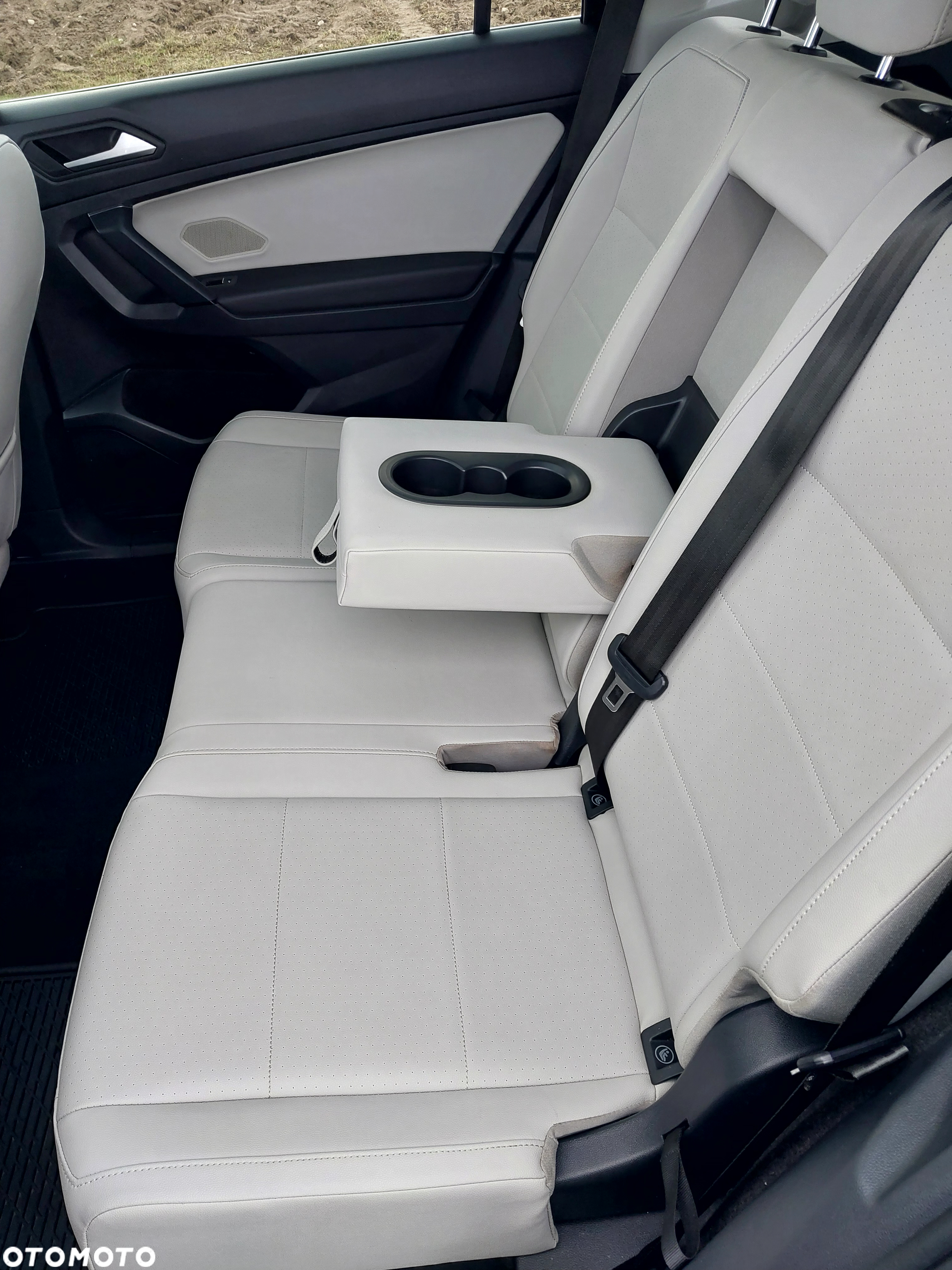 Volkswagen Tiguan - 20
