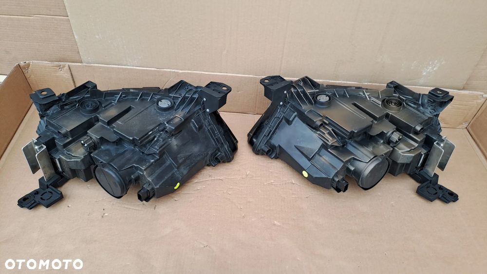 MOKKA II 2 B 20- PRAWA LEWA LAMPA FULL LED 9834007980 9834008280 KOMPLET - 11